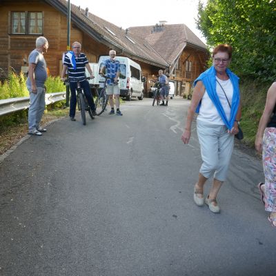 072 Erfrischt und guter Laune